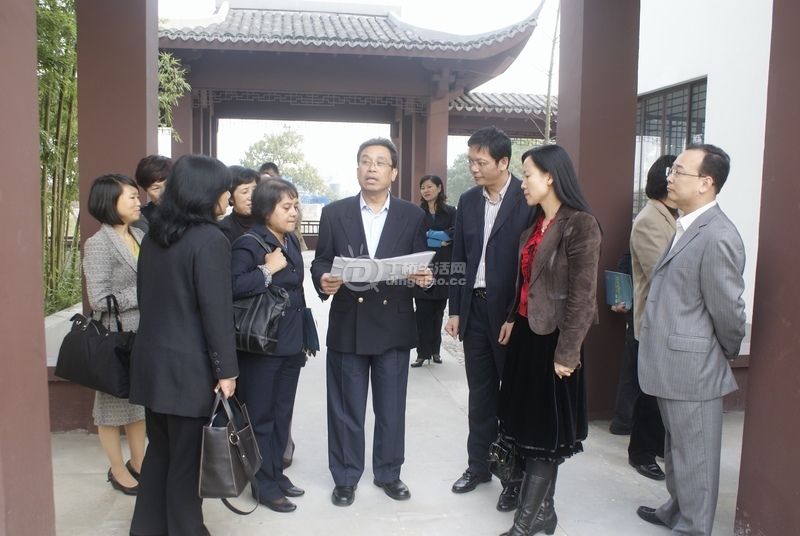 20101111140145737.jpg
