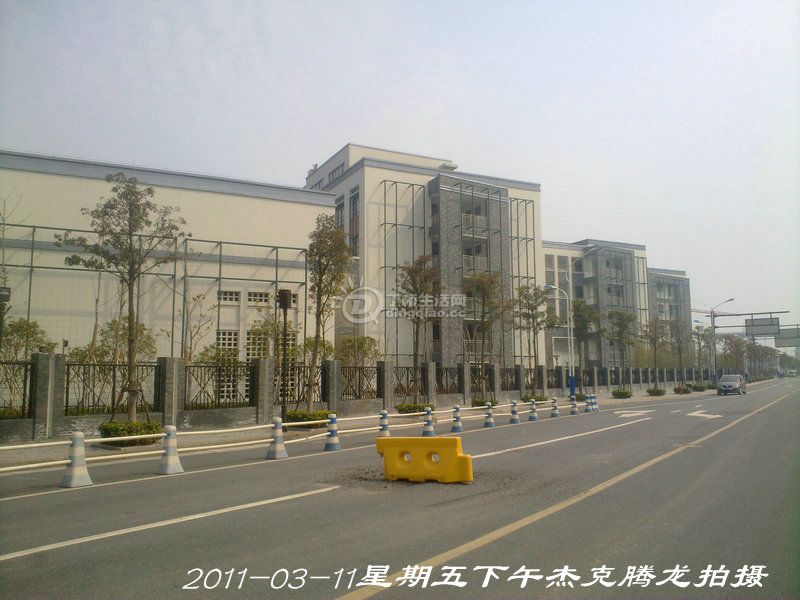 201103112440_1.jpg