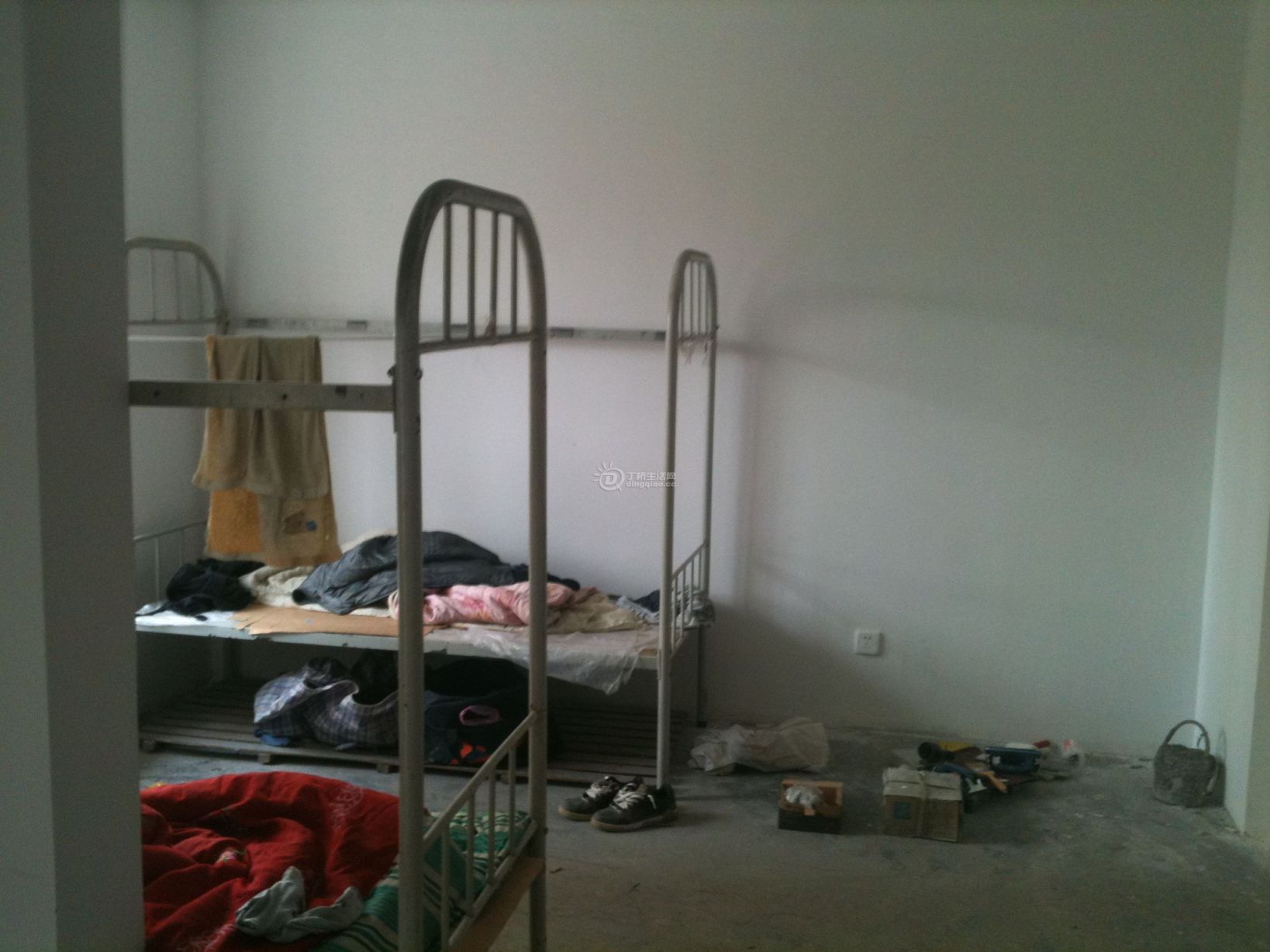 Ƭ 010.jpg