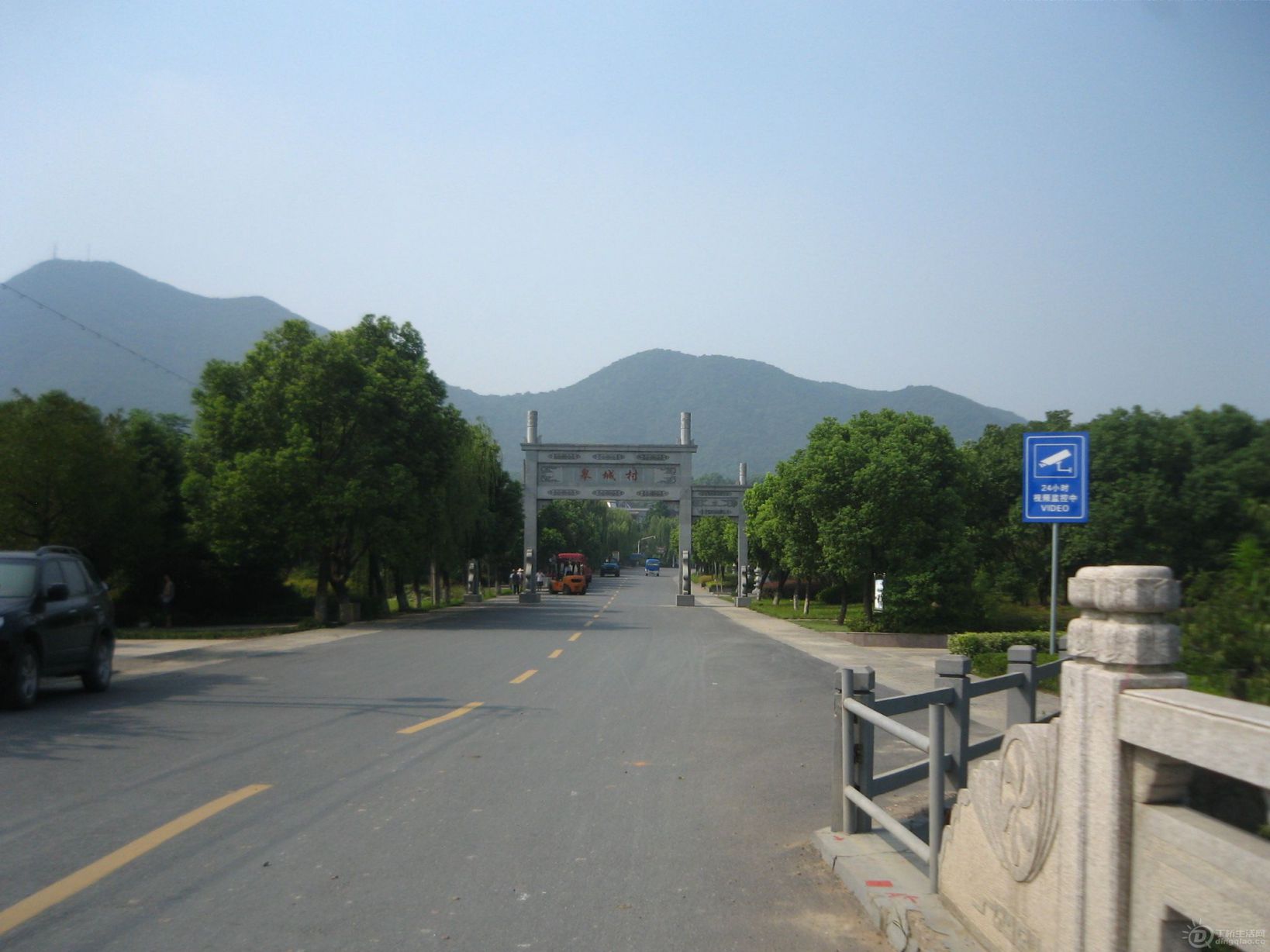 006.JPG