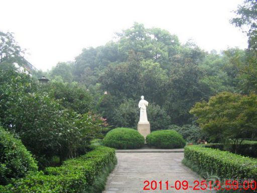 Ƭ 001.jpg