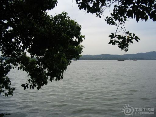 Ƭ 042.jpg