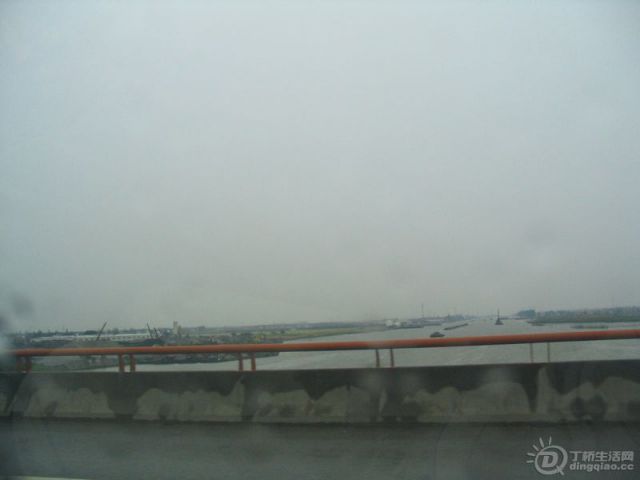 Ƭ 002.jpg
