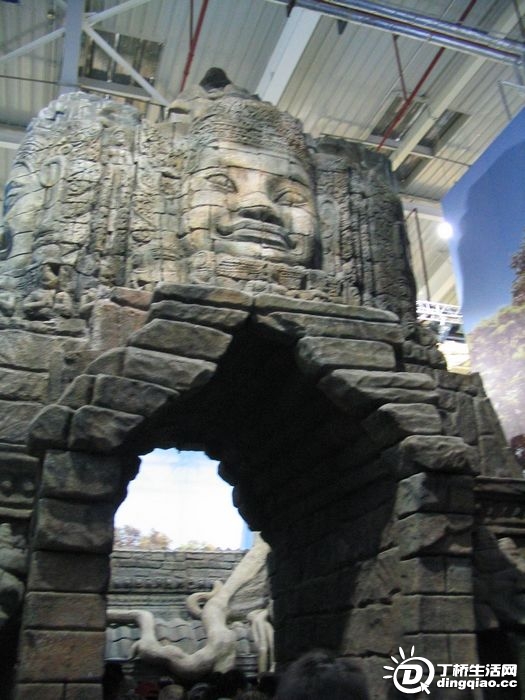 Ƭ 086.jpg