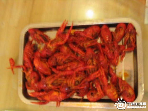 Ƭ 076.jpg