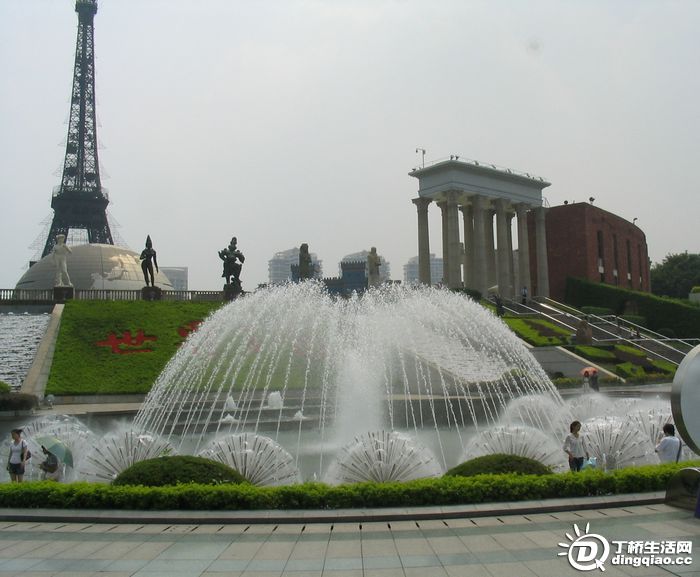 Ƭ 105.jpg