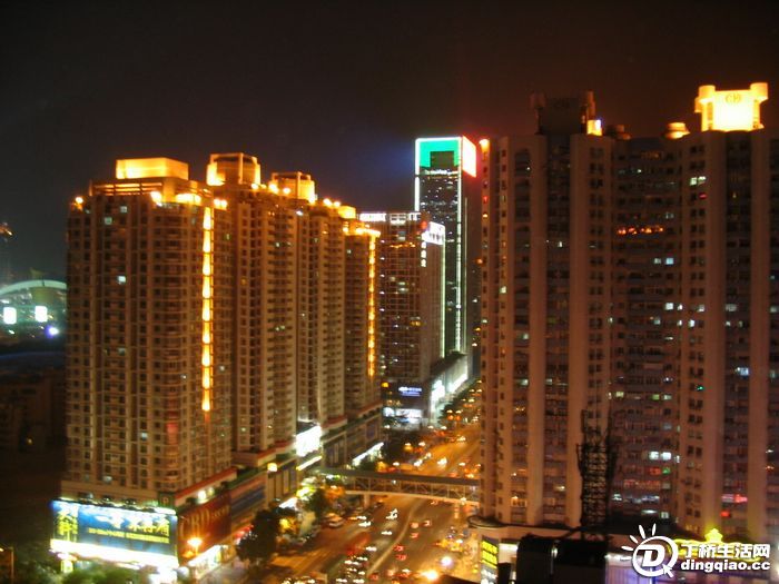 Ƭ 080.jpg