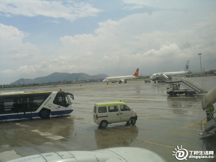 Ƭ 017.jpg