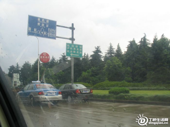 Ƭ 001.jpg