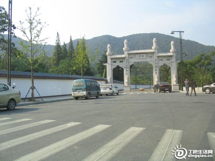 Ƭ 008.jpg