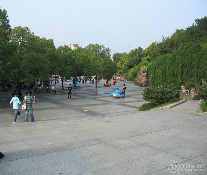 Ƭ 033.jpg